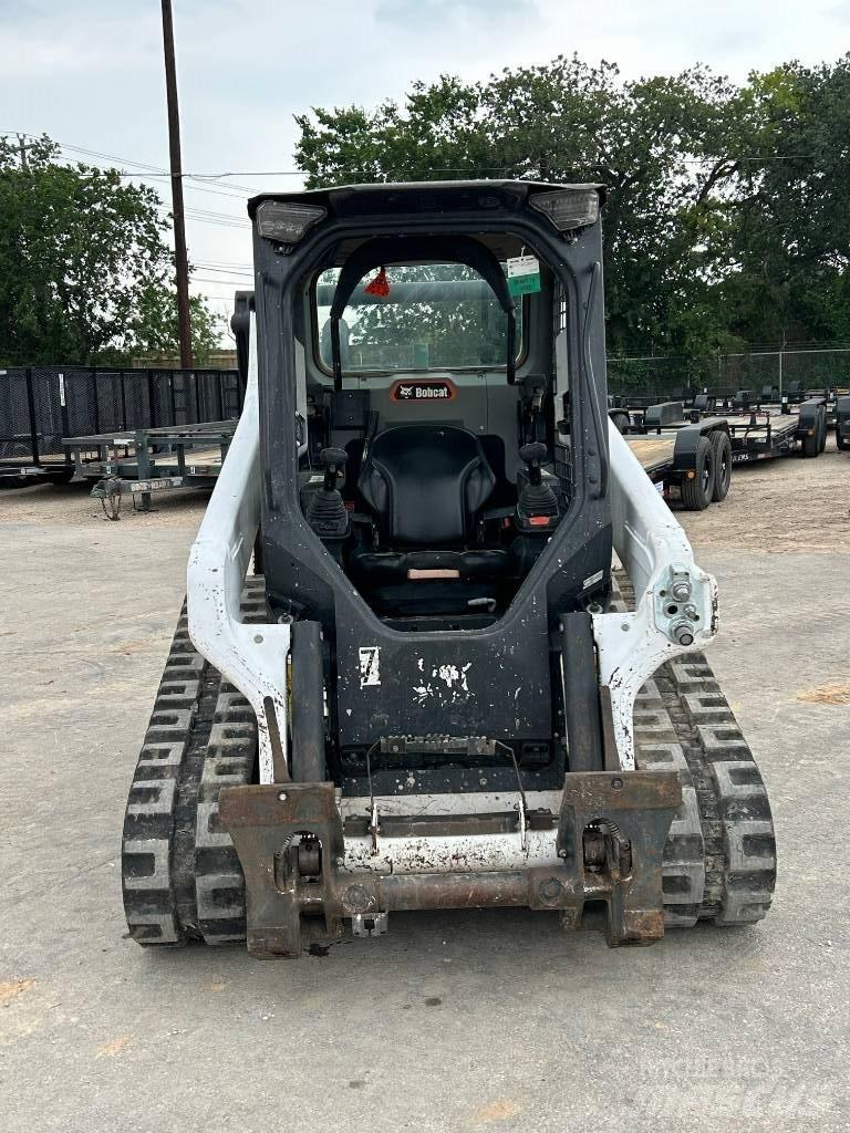 Bobcat T64 Міні-навантажувачі