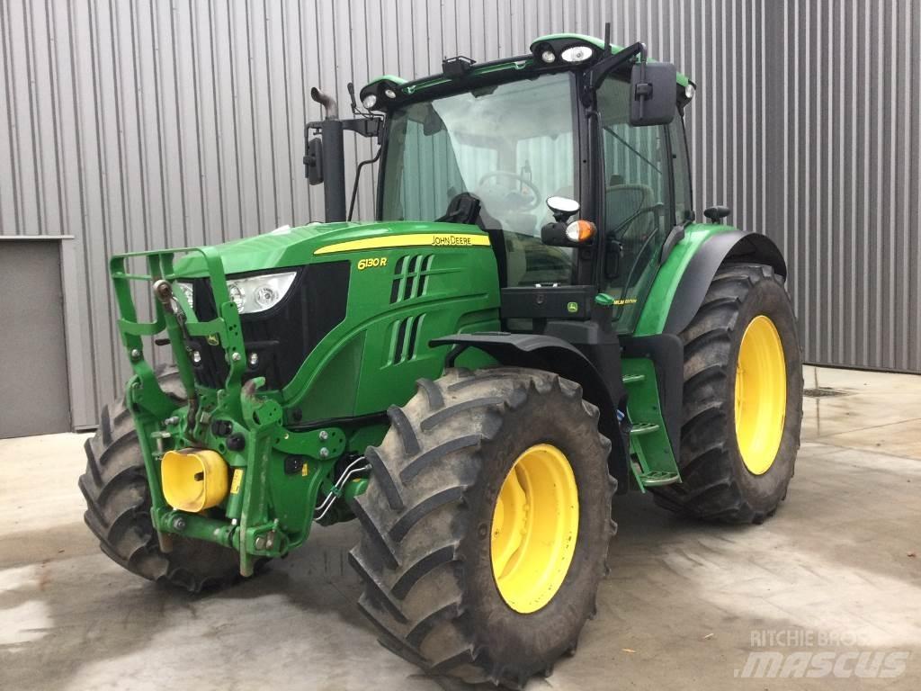 John Deere 6130R Трактори