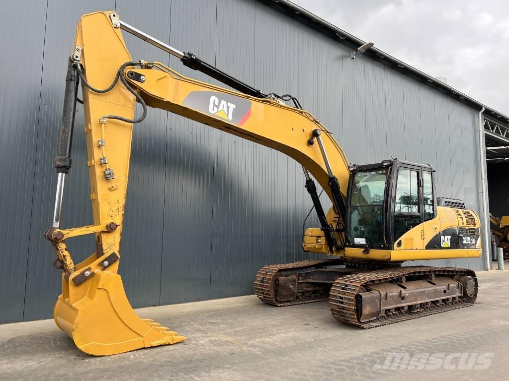 CAT 323D LN Гусеничні екскаватори