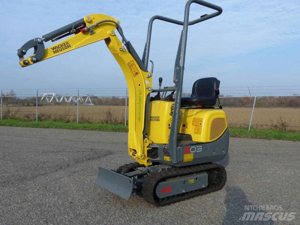 Wacker Neuson 803 Міні-екскаватори < 7т