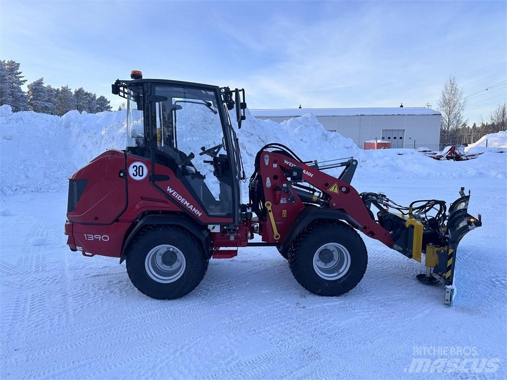 Weidemann 1390 Міні-навантажувачі