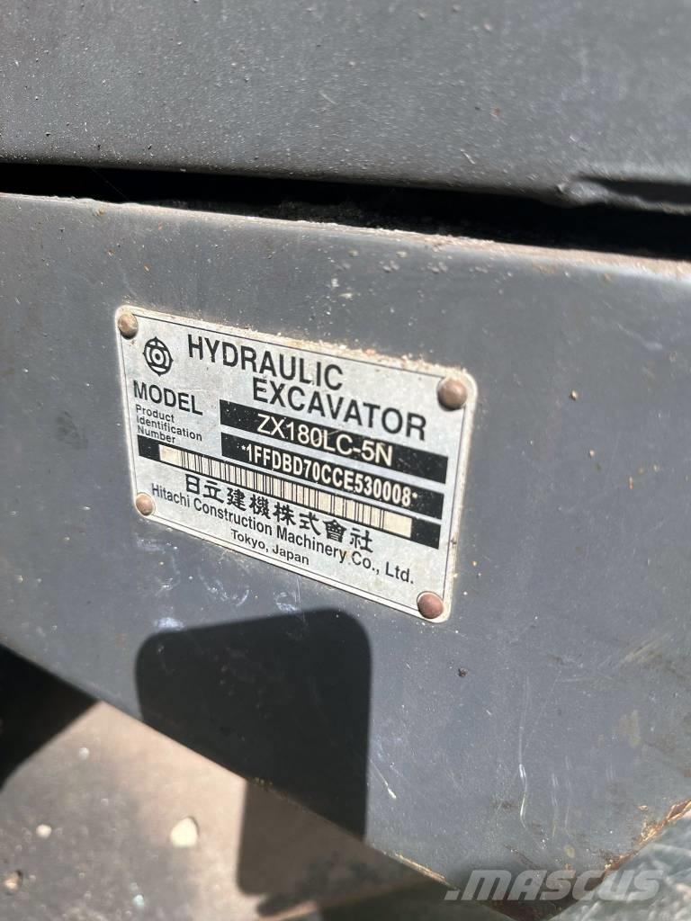 Hitachi ZX 180 LC Гусеничні екскаватори