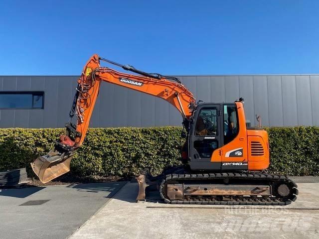 Hitachi 140W-5B Колісні екскаватори