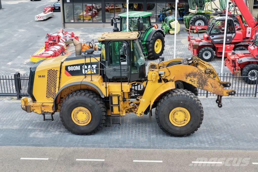 CAT 980M shovel + Bak Фронтальні навантажувачі