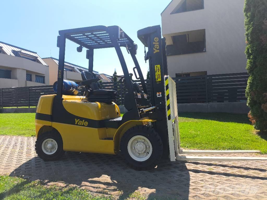 Yale GLP 25 Газові навантажувачі