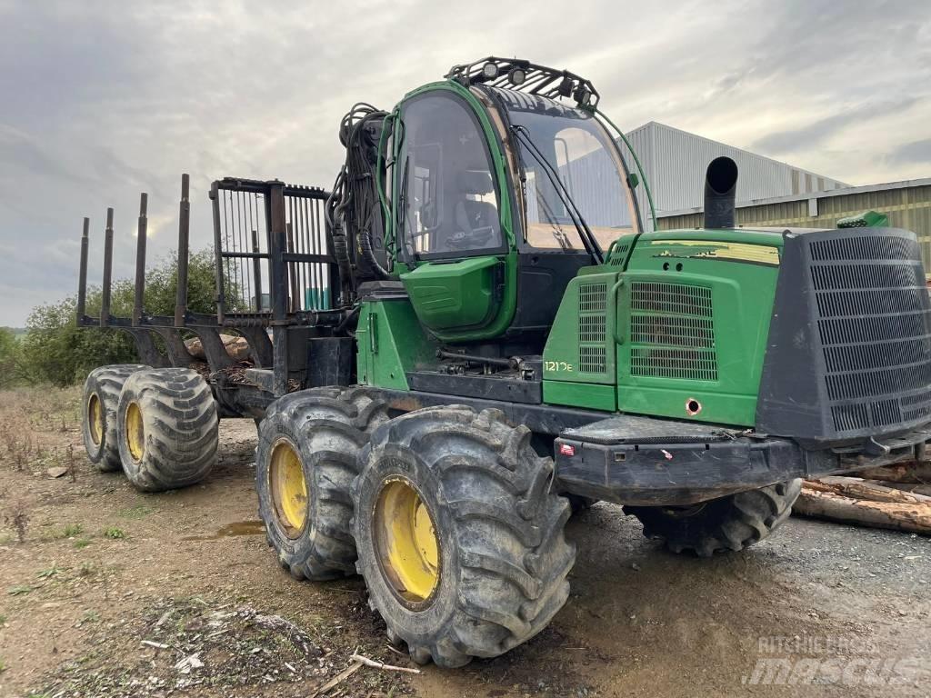 John Deere 1210 E Форвардери