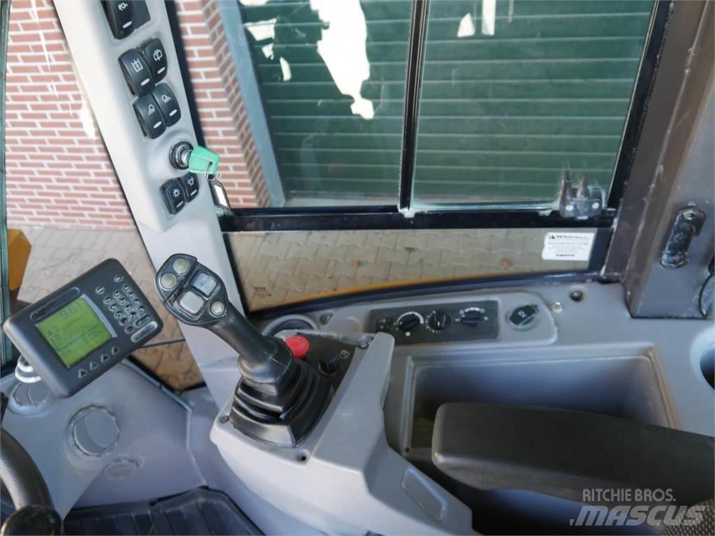 Volvo L45f Фронтальні навантажувачі
