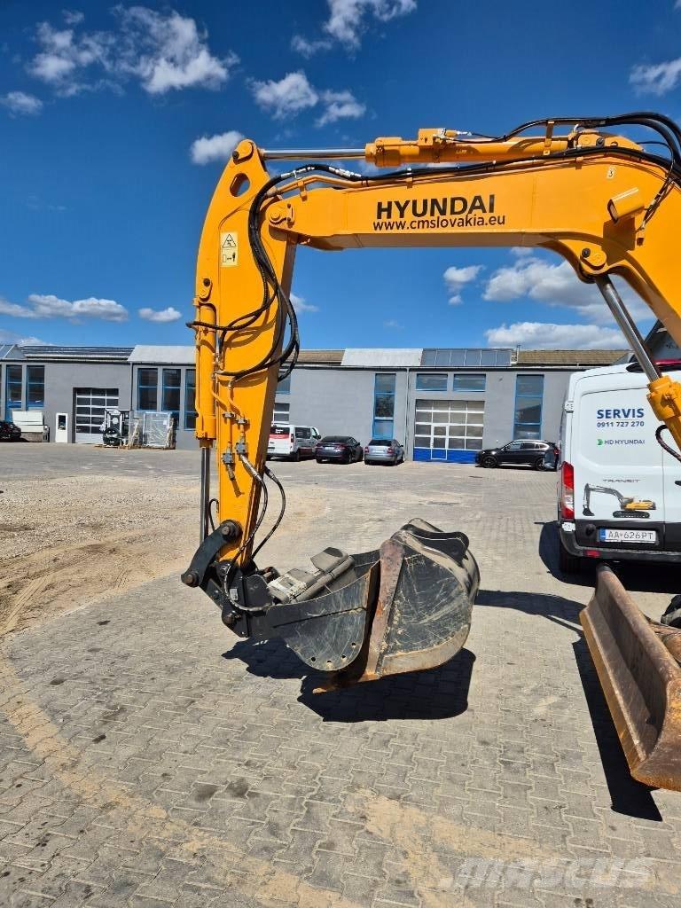 Hyundai R 80 CR-9A Середні екскаватори 7т. - 12т.