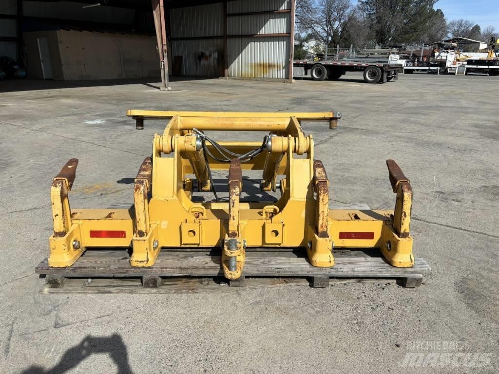 DEERE 770G Інше обладнання