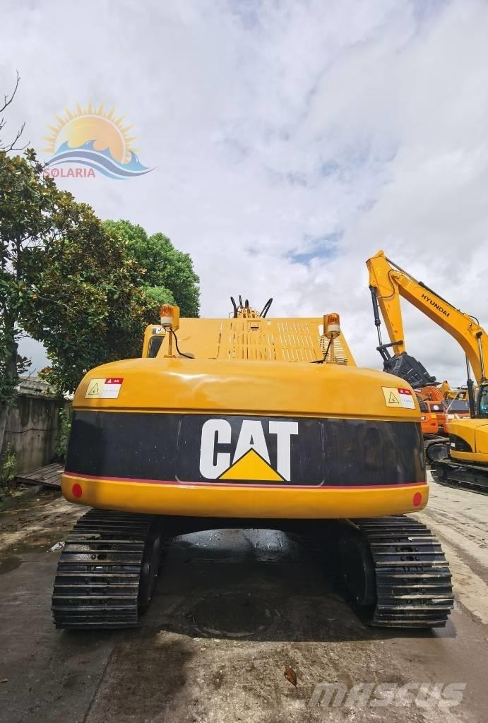 CAT 320 C L Гусеничні екскаватори