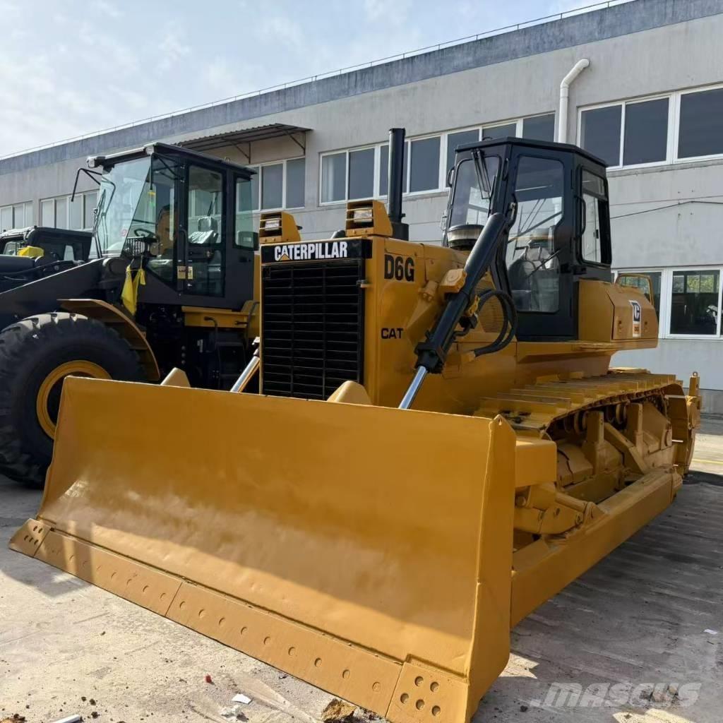 CAT D 6 G Гусеничні бульдозери