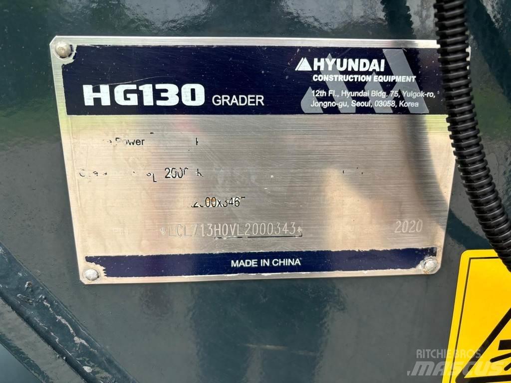 Hyundai HG130 Грейдери