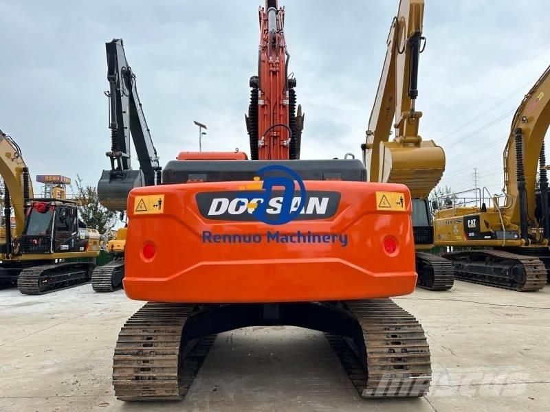 Doosan DX 225 LC-9C Гусеничні екскаватори