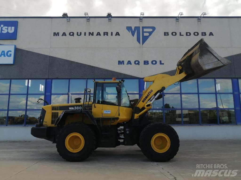 Komatsu WA 380-6 Фронтальні навантажувачі