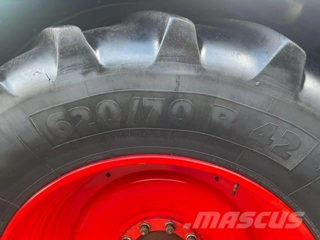 Fendt 724 Profi Plus Трактори