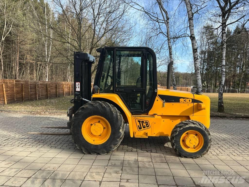 JCB 930 Навантажувачі підвищеної прохідності