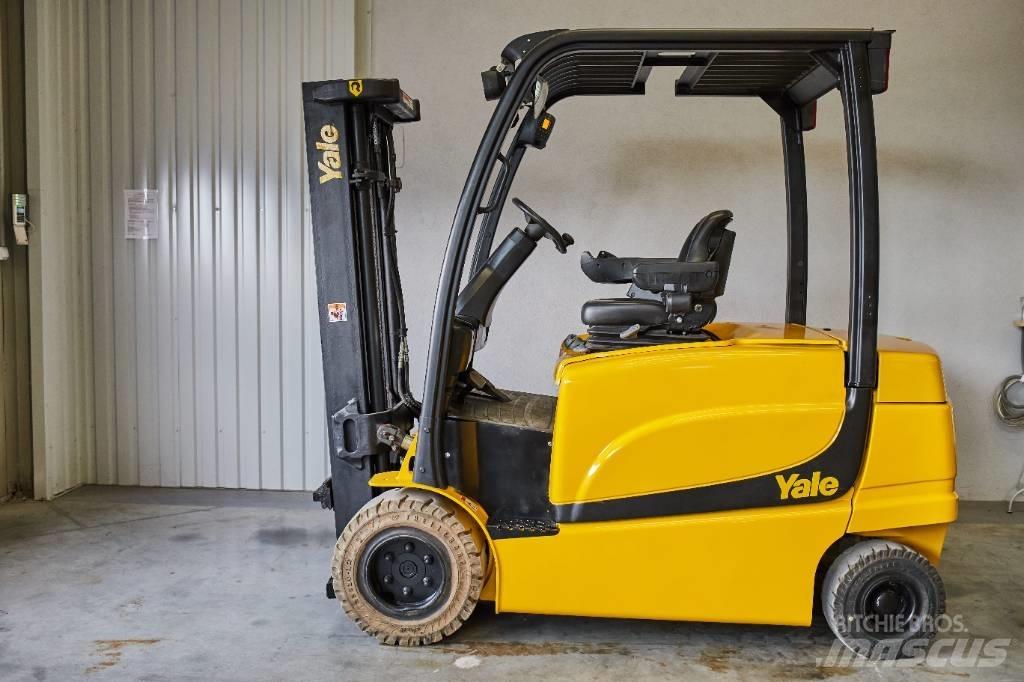 Yale ERP35VL Електронавантажувачі
