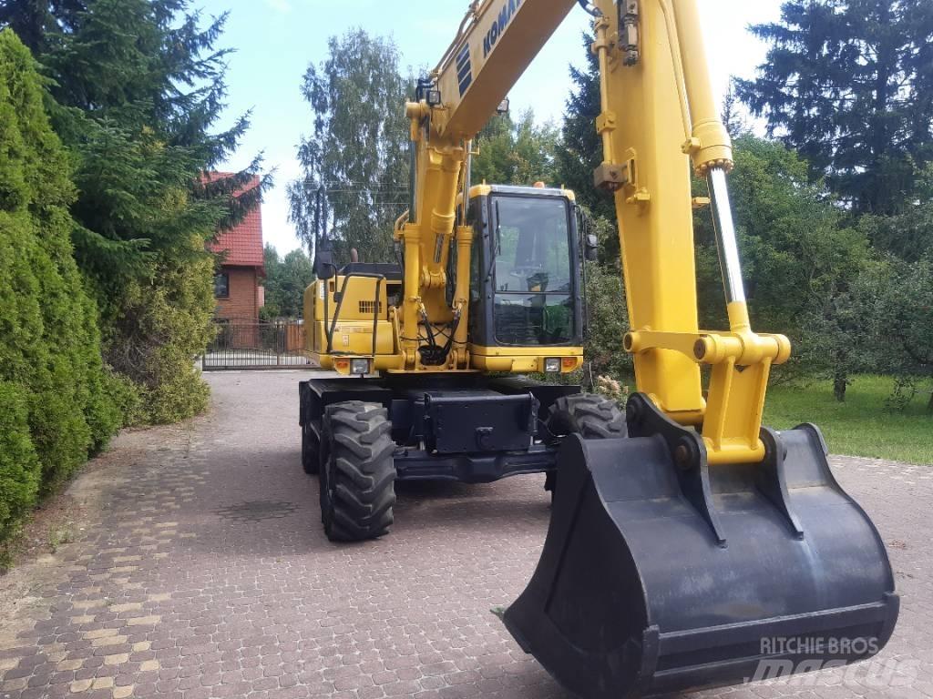 Komatsu PW 130-7 Колісні екскаватори