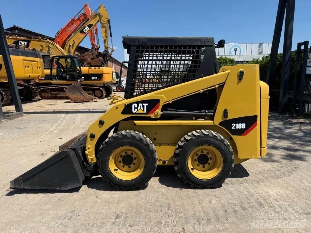 CAT 216B (226,S130) Міні-навантажувачі