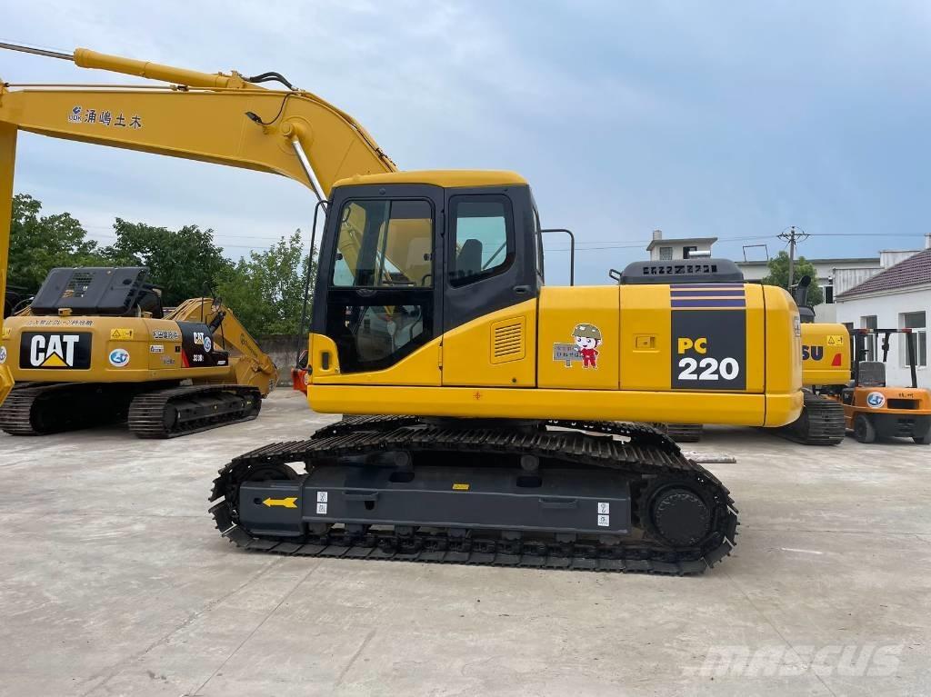 Komatsu pc220-7 Гусеничні екскаватори