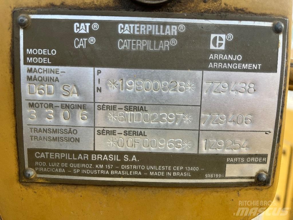 CAT D 6 Трактори