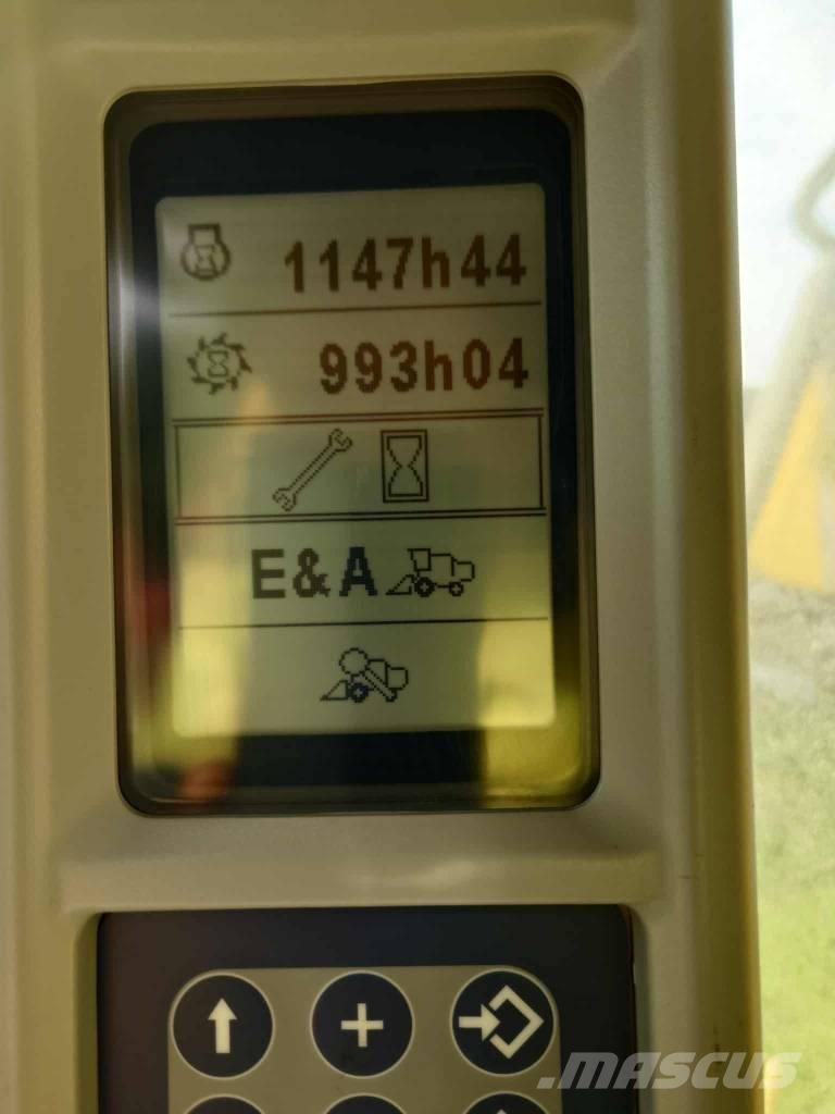 New Holland TC 5.90 Зернозбиральні комбайни