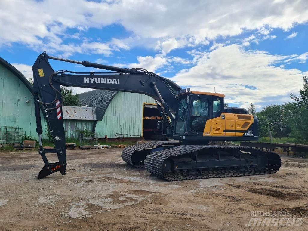 Hyundai HX210AL Гусеничні екскаватори