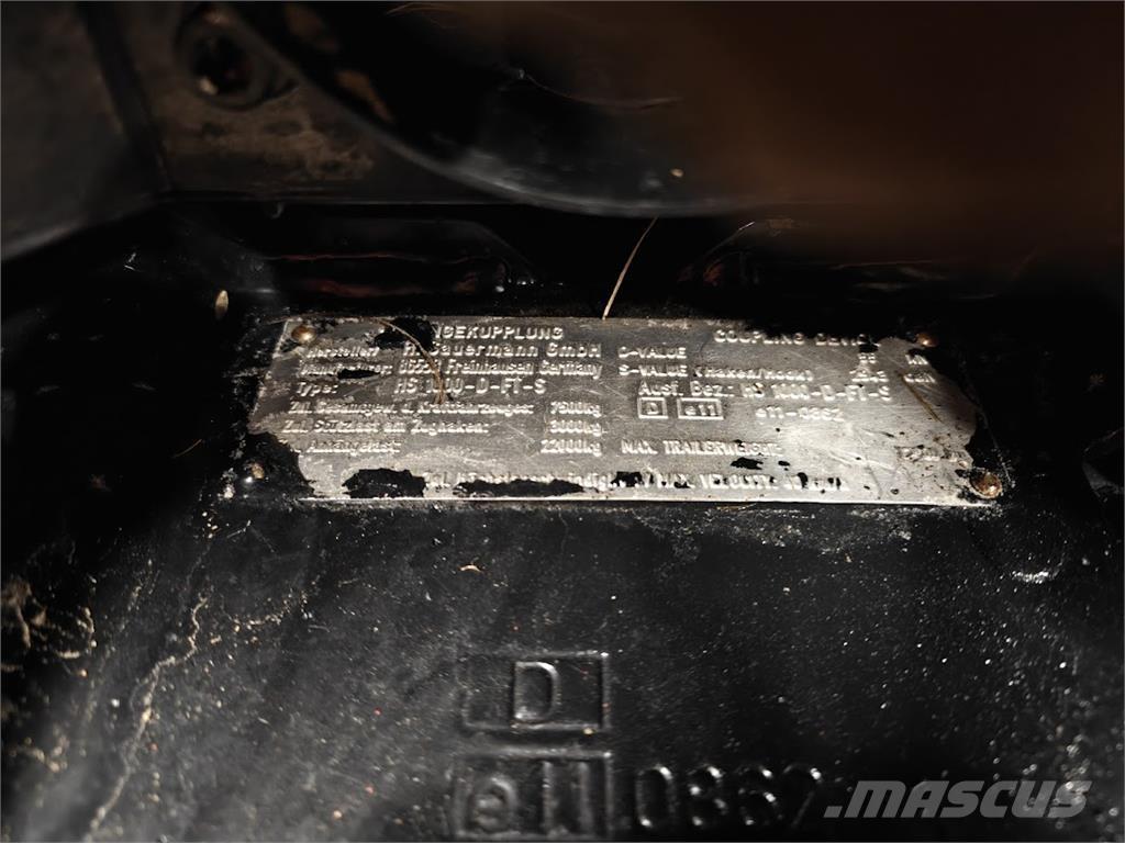 CASE JXU 115 Трактори