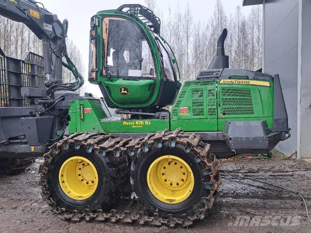 John Deere 1110 G Форвардери