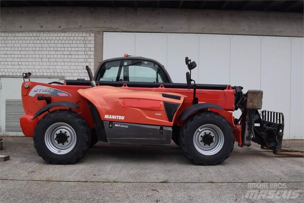 Manitou MT 1440 Телескопічні підйомники