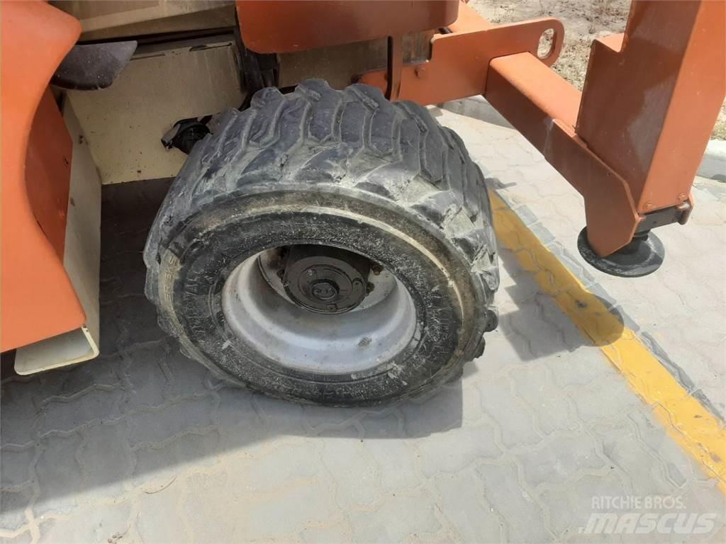 JLG 3394RT Підйомники-ножиці