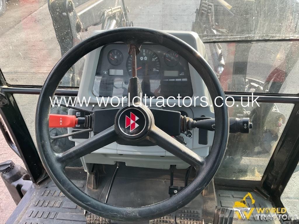 Massey Ferguson 5455 Трактори