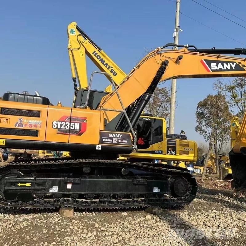 Sany SY 235 Гусеничні екскаватори