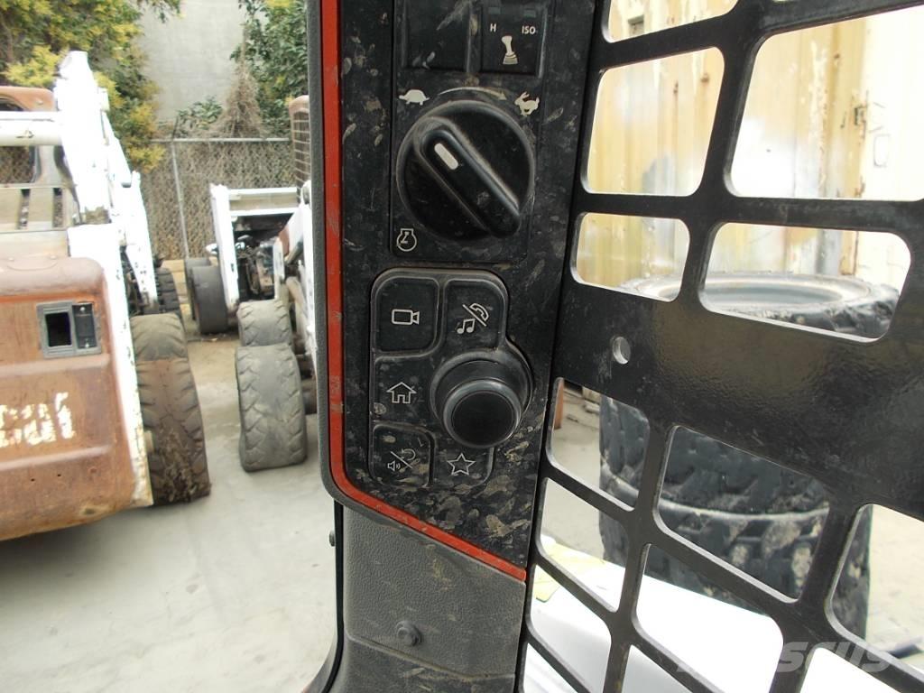 Bobcat T66 Міні-навантажувачі