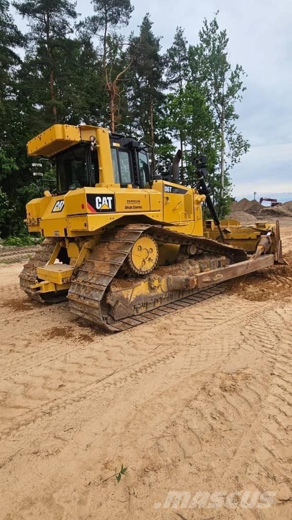 CAT D 6 T LGP Гусеничні бульдозери