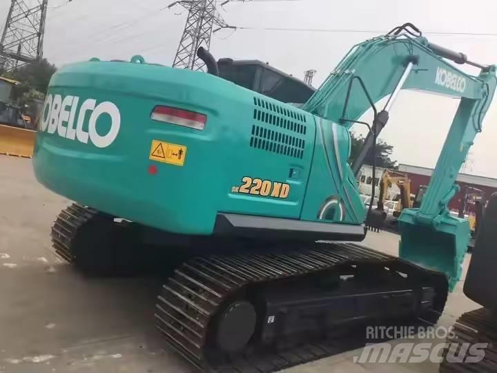 Kobelco SK220XD Гусеничні екскаватори