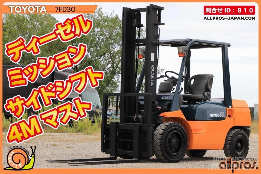 Toyota 7 FD 30 Дизельні навантажувачі