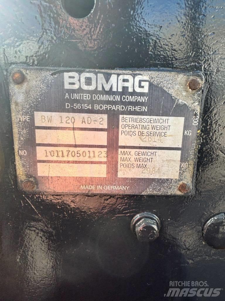 Bomag BW 120 AD-2 Котки тротуарні