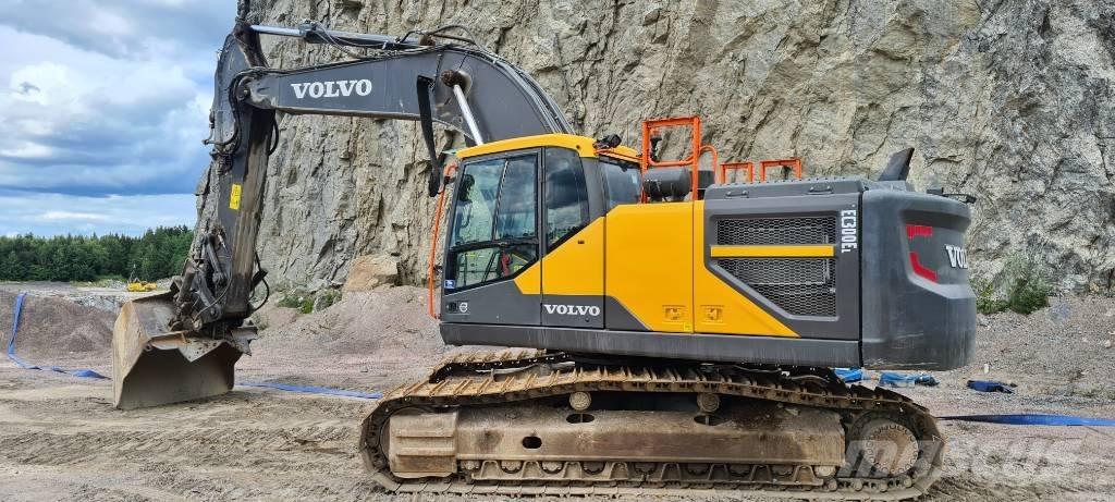 Volvo EC 300 EL Гусеничні екскаватори