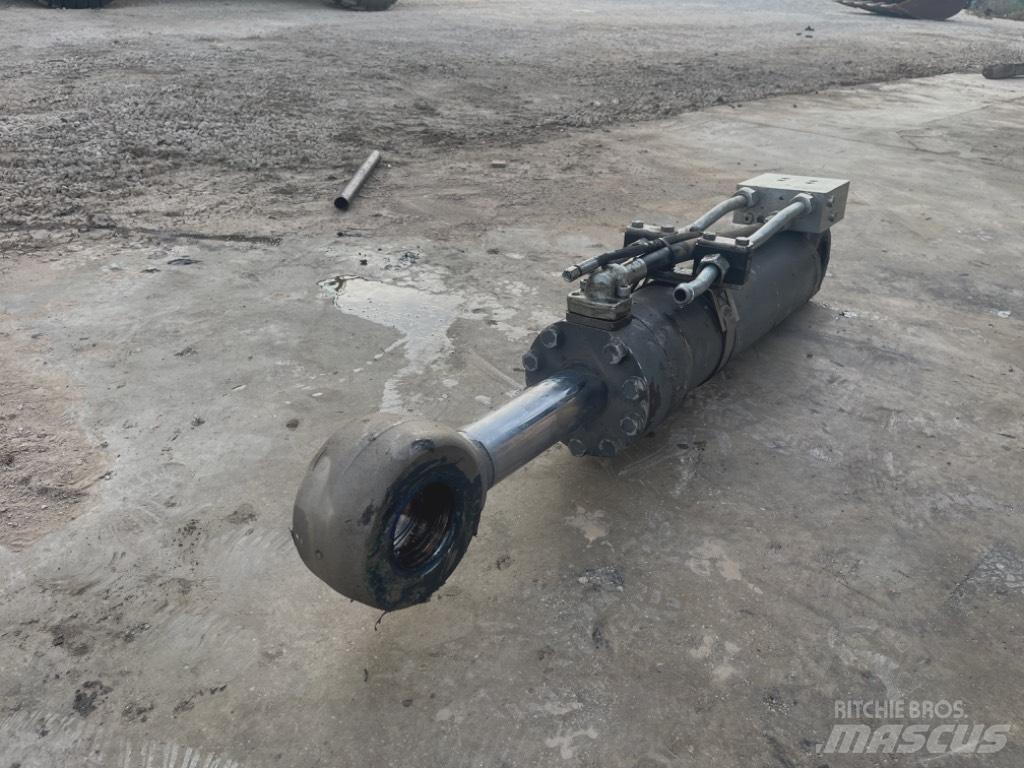Liebherr A 910 Comp Гідравліка
