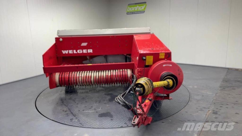 Welger AP 830 Тюкові прес-підбирачі