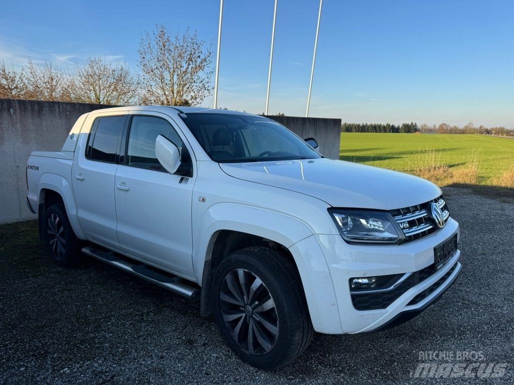 Volkswagen Amarok Всюдиходи
