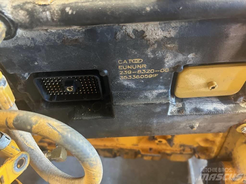 CAT C 9 Двигуни і приводи