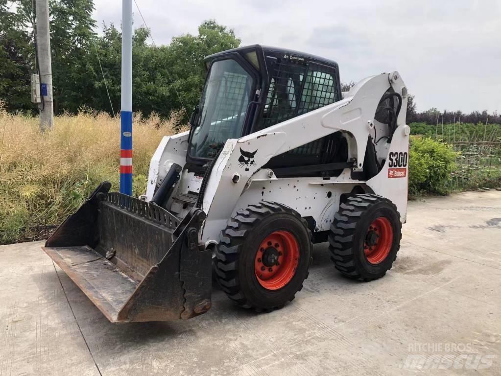 Bobcat S 300 Міні-навантажувачі