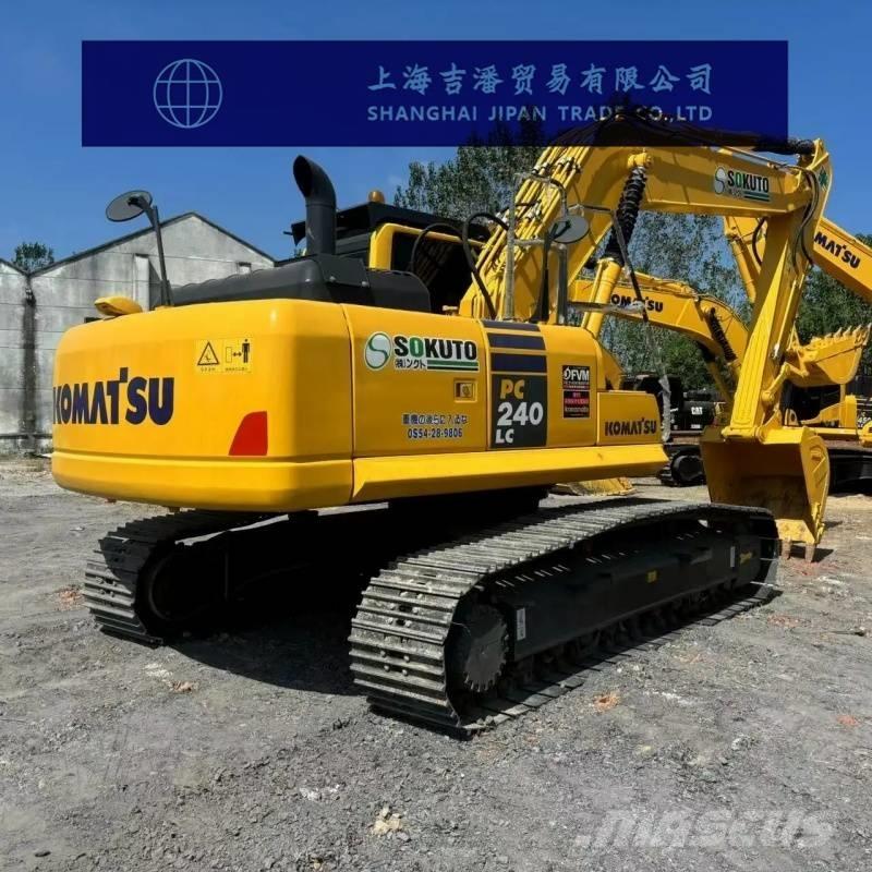 Komatsu PC 240 Гусеничні екскаватори