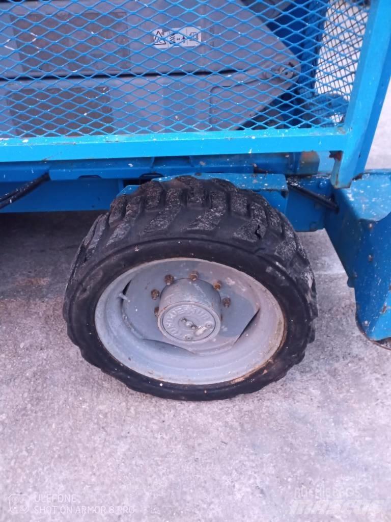 Genie GS 4390 RT Підйомники-ножиці
