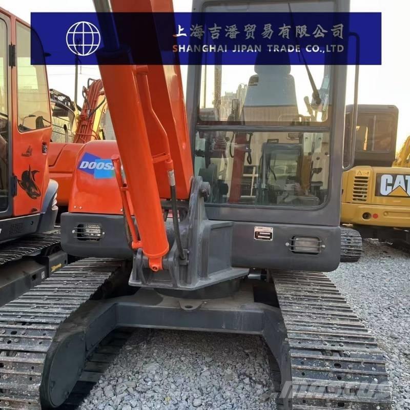 Doosan DH 55 Міні-екскаватори < 7т