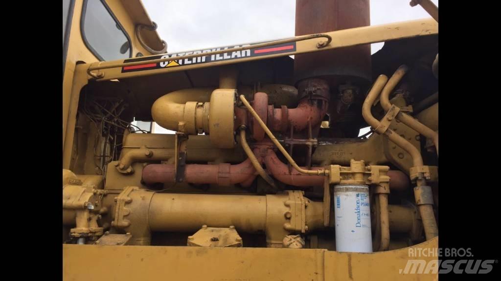 CAT D 9 G Гусеничні бульдозери