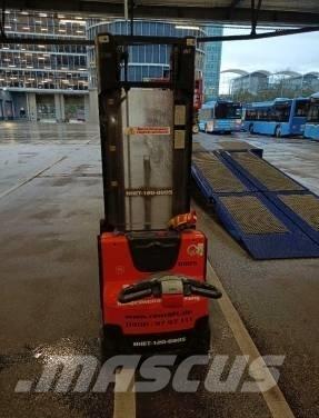 Toyota BT SWE 120 L Ручні штабелери