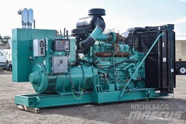 Cummins QST23 Дизельні генератори